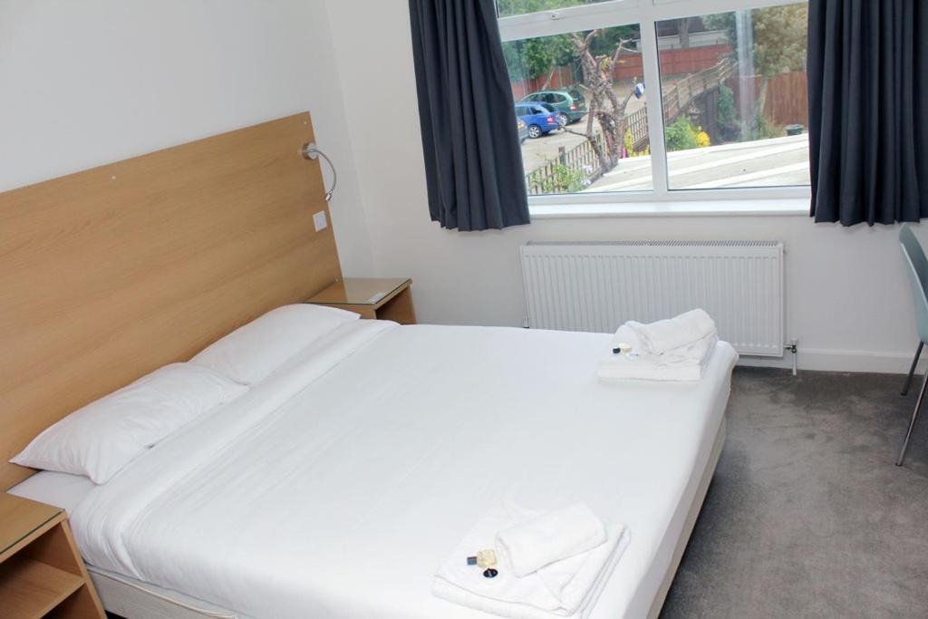 Gidea Park Hotel Romford Esterno foto